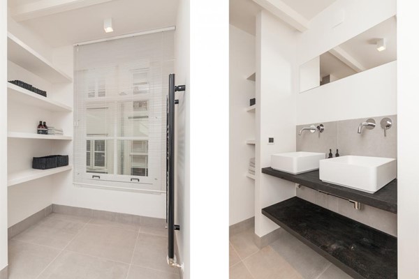 Medium property photo - Keizersgracht, 1016 GC Amsterdam